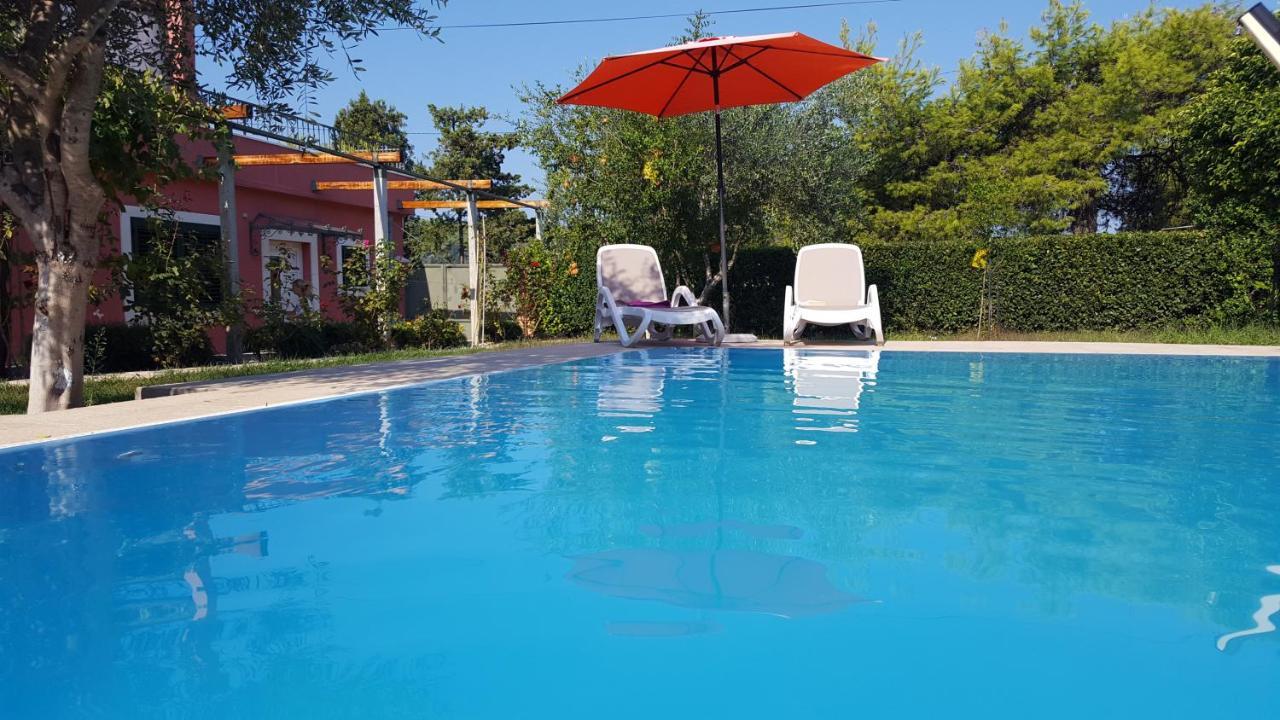 Villa Luna Sutomiscica Екстериор снимка