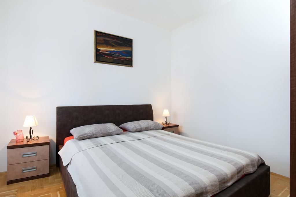 Villa Luna Sutomiscica Екстериор снимка