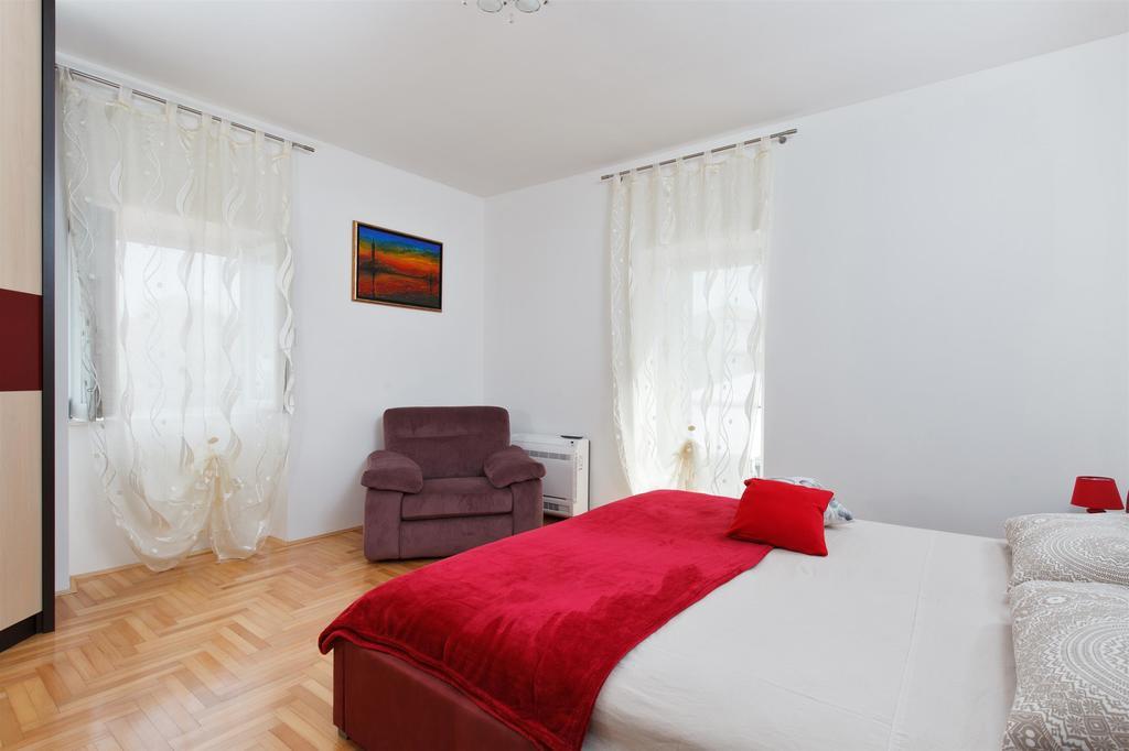 Villa Luna Sutomiscica Екстериор снимка